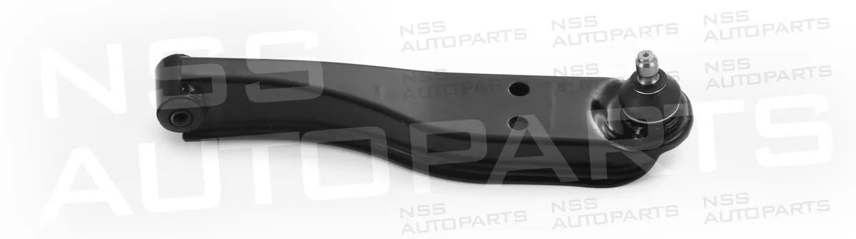 NSS1424873 BRAS DE SUSPENSION DROITE