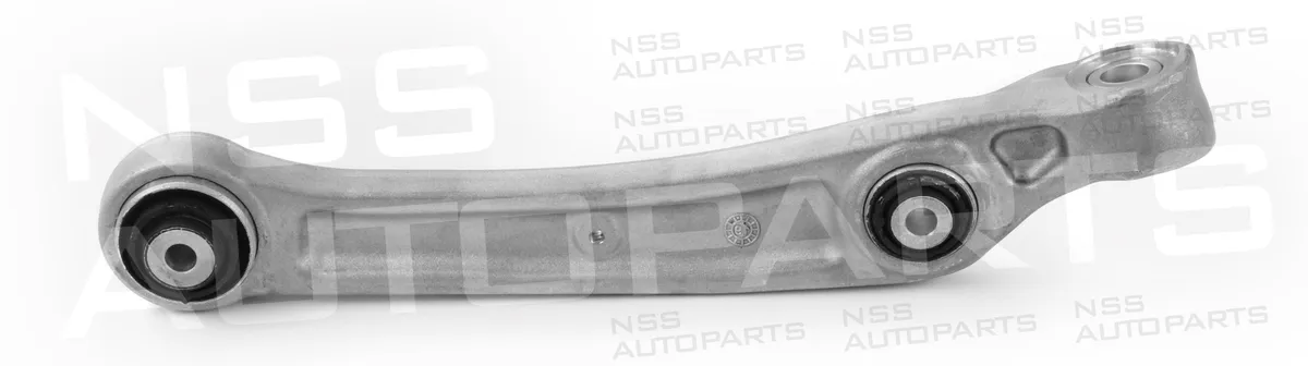 NSS1439384 BRAS DE SUSPENSION DROITE