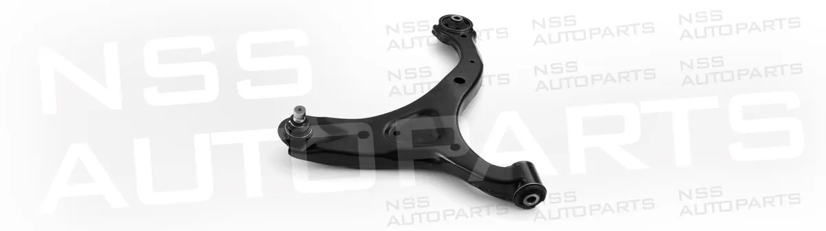 NSS1737893 BRAZO DE SUSPENSIÓN IZQUIERDA